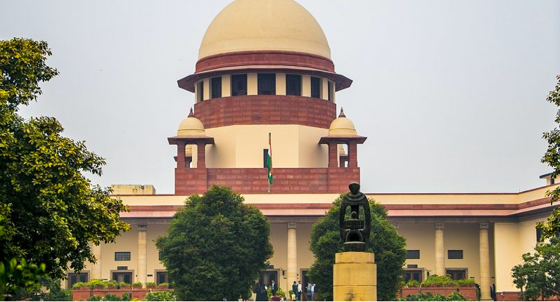 supreme-court-rules-in-favour-of-amazon-in-dispute-with-reliance-future-deal