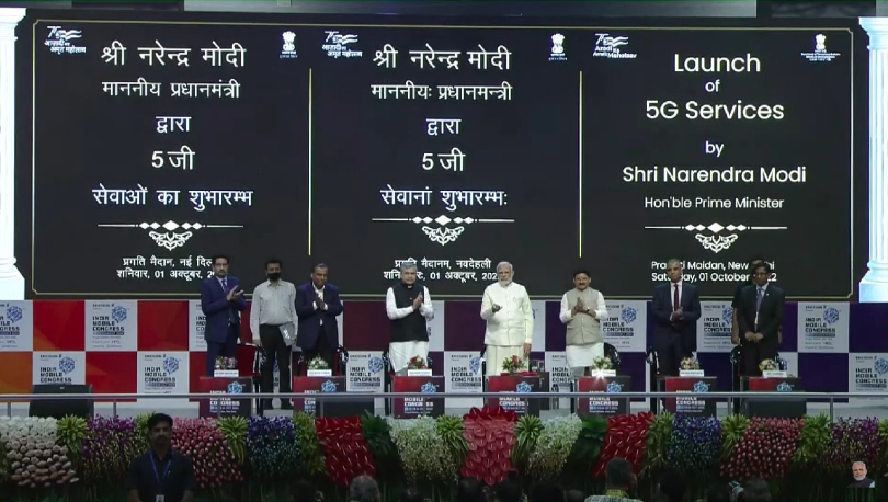 pm-modi-launches-5g-in-selected-cities-in-india
